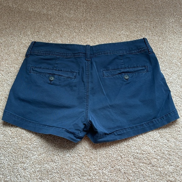 American Eagle Shorts - Picture 2 of 4